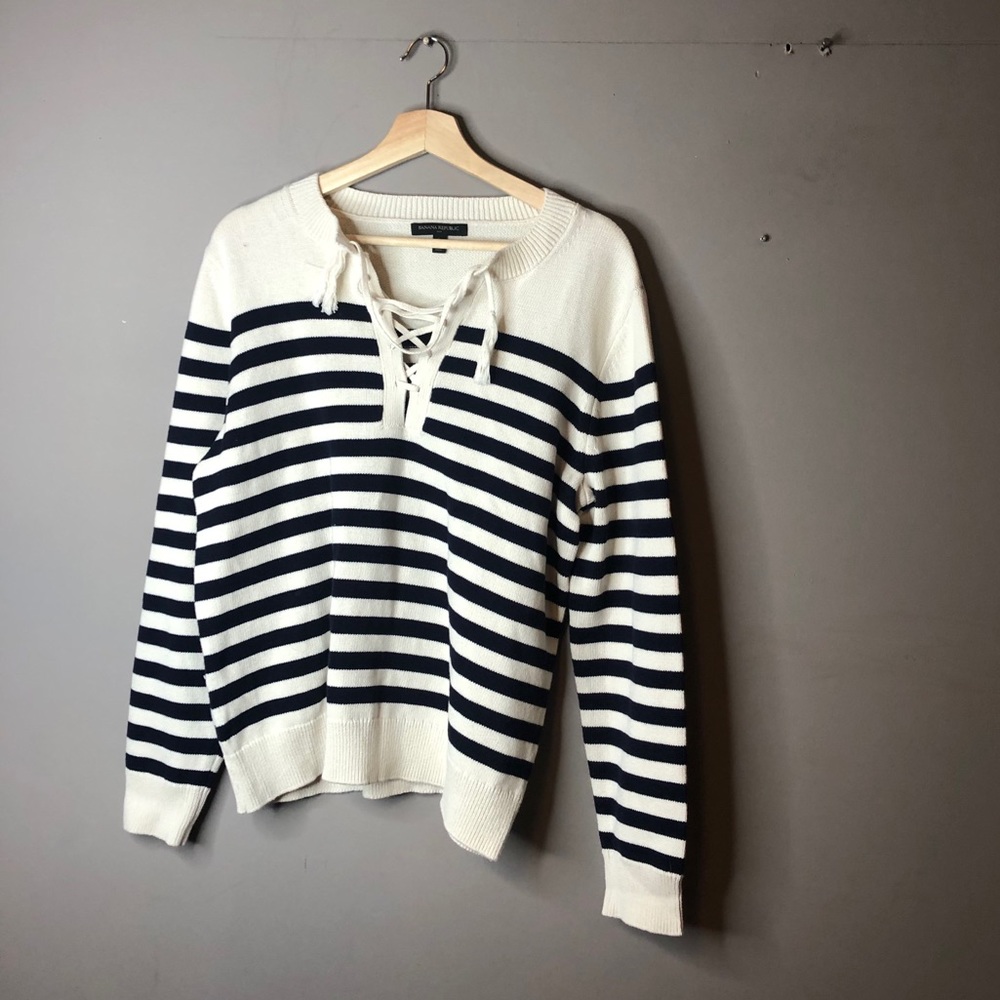Banana republic striped navy blue white sweater